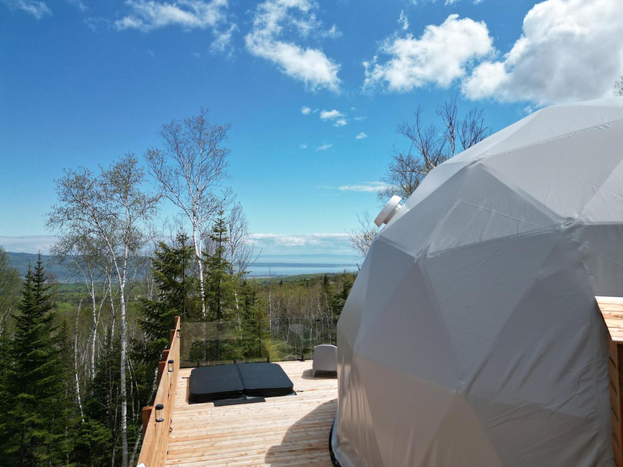 Nordika Charlevoix Hotel Baie-Saint-Paul Exterior photo